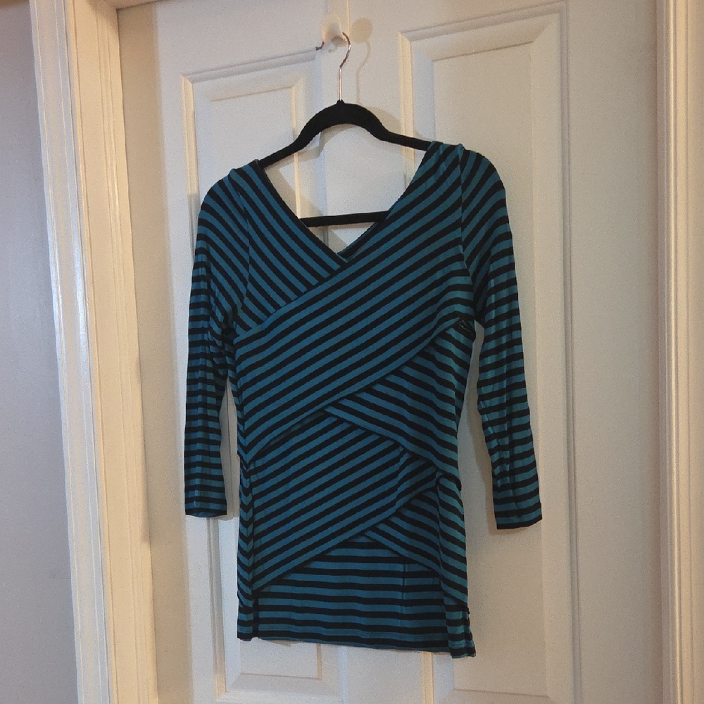 Vince Camuto Teal Striped V-Neck Women's Top With Layers Small